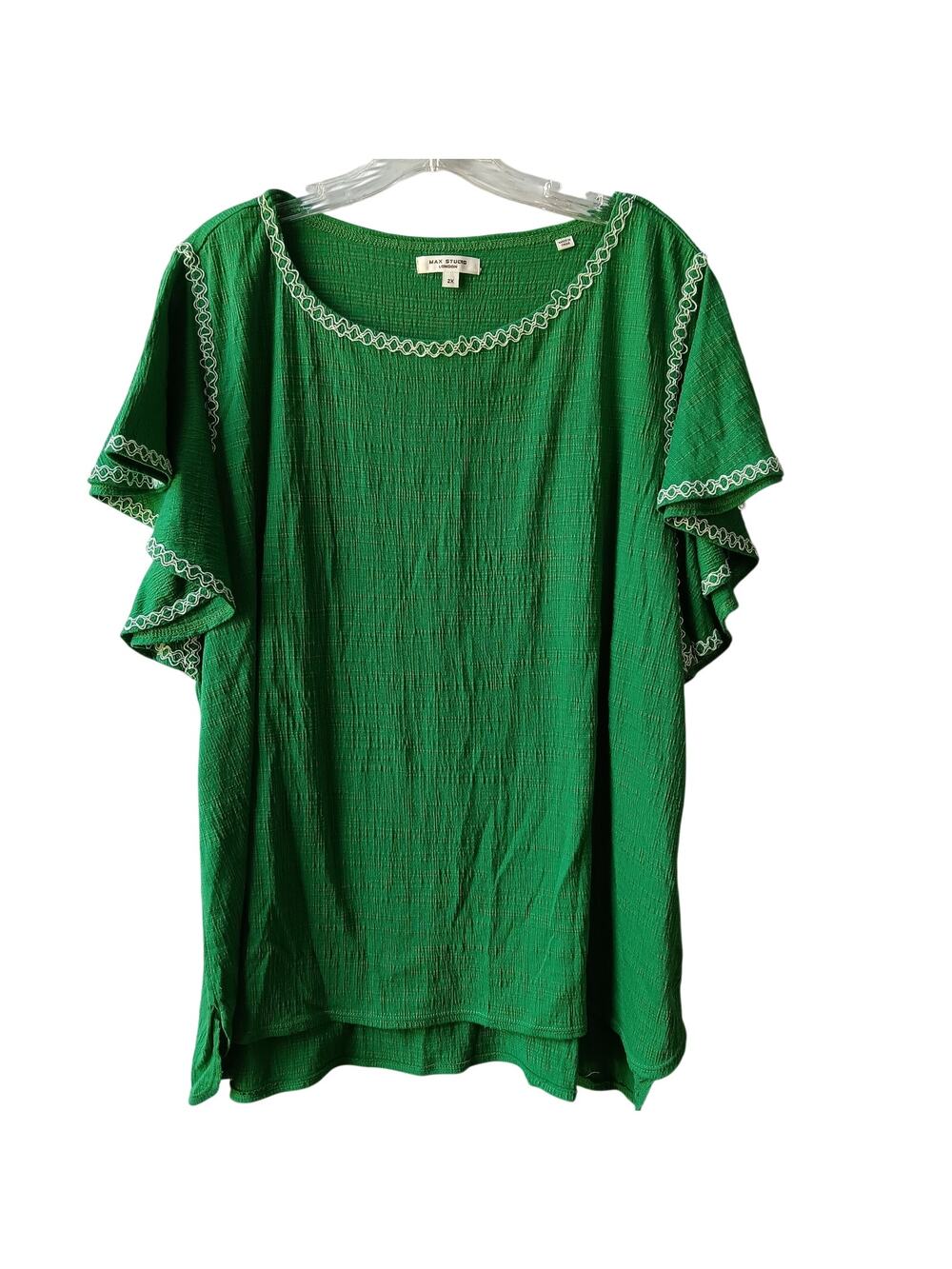 Max Studio Top Women's 2X Green Flutter Sleeves Rounded Neck Embroidery Hi/Lo
